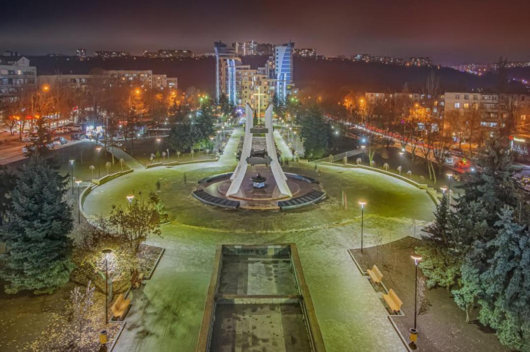 Afganskii Park Apartment Chisináu Exterior foto